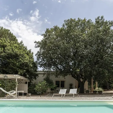 Manfredi Con Piscina Villa