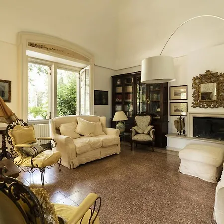 Manfredi Con Piscina *