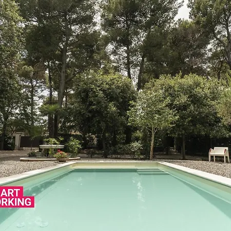 빌라 Manfredi Con Piscina 파사노